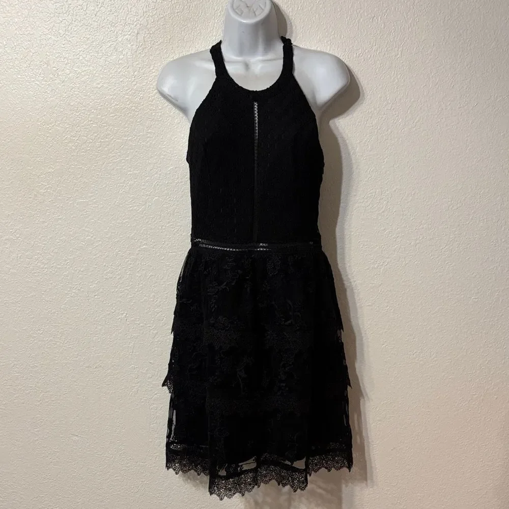 Heartloom Isadora Lace Mini Dress Medium
